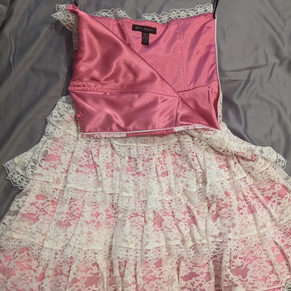 Betsey Johnson Lace Mini Tea Party Dress!! - Picture 5 of 7